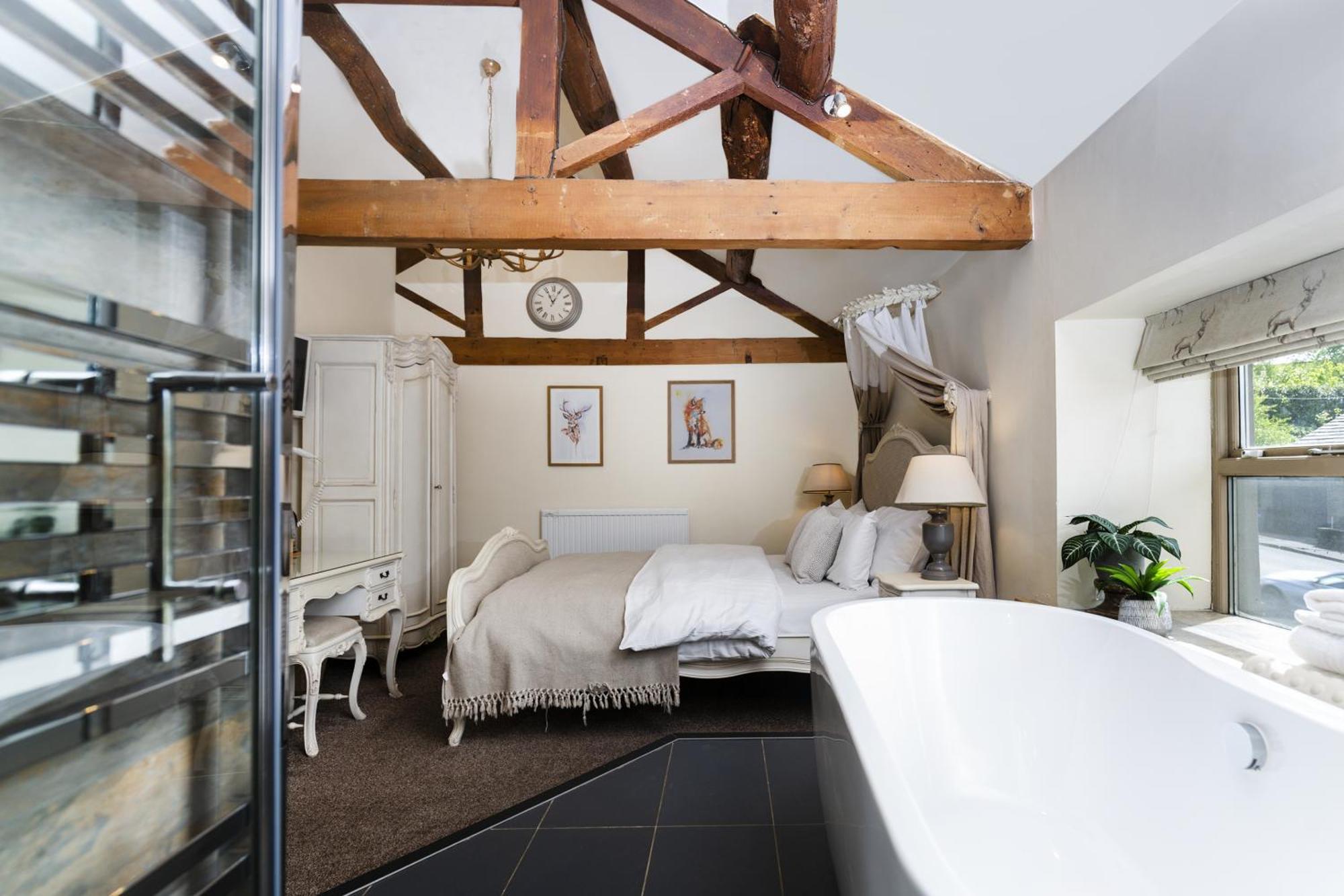 The Fleece At Barkisland 3* Ripponden